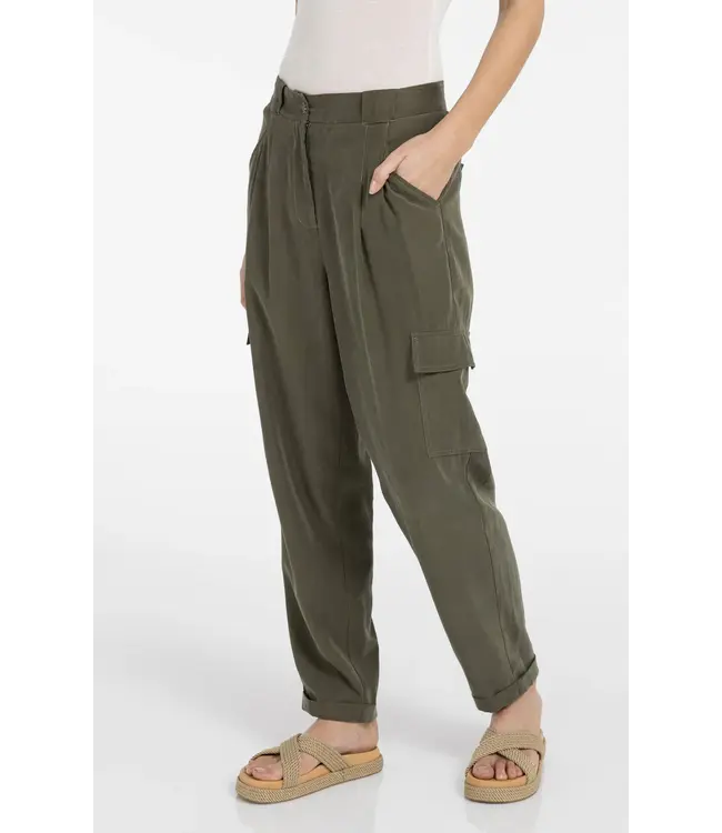 Yaya Woven straight leg cargo trouser w/pleats