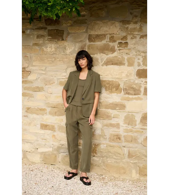 Yaya Woven shortsleeve blazer w/detachable bottom hem