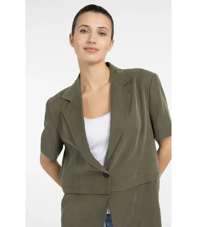 Yaya Woven shortsleeve blazer w/detachable bottom hem