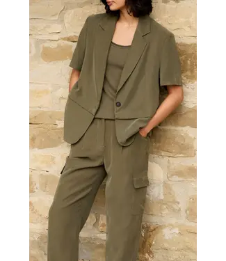 Yaya Woven shortsleeve blazer w/detachable bottom hem