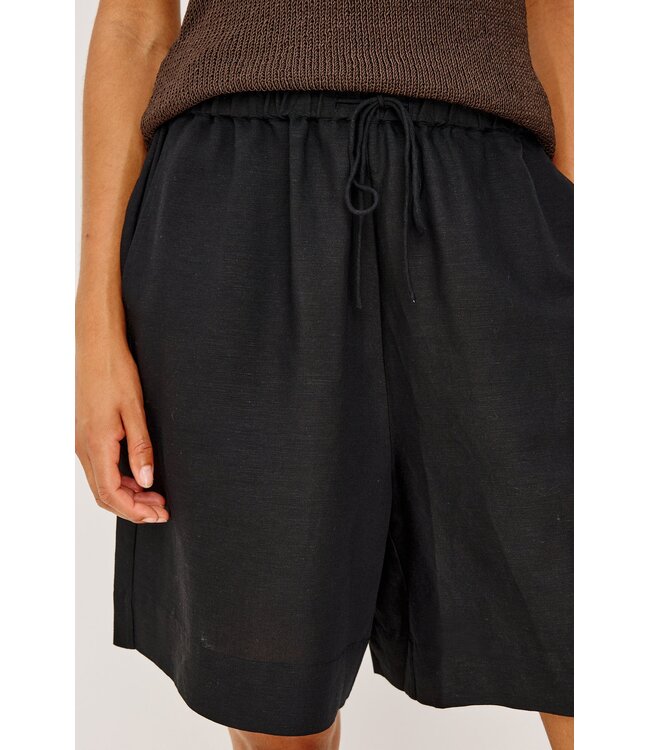 Rails Mcguire short
