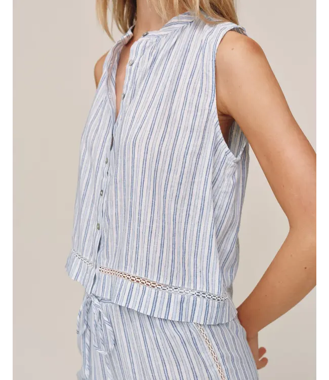 Bella Dahl Sleeveless button front top