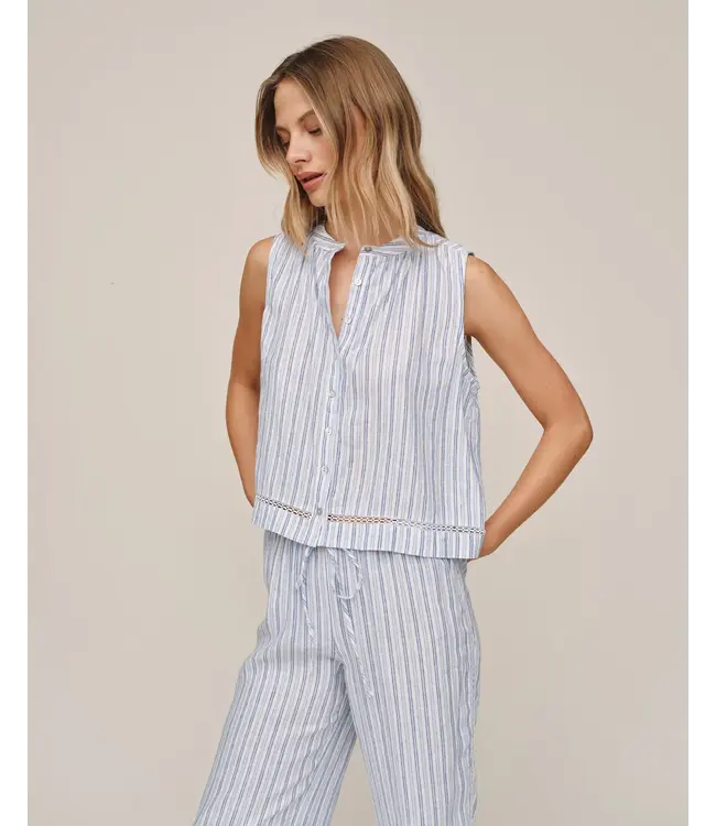 Bella Dahl Sleeveless button front top