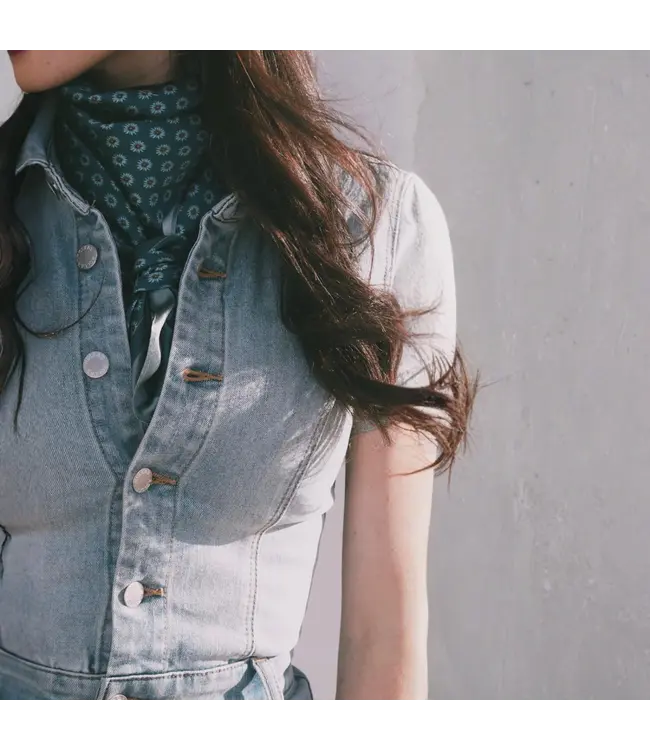 Amyemma Designs Ditzy daisy silk scarf