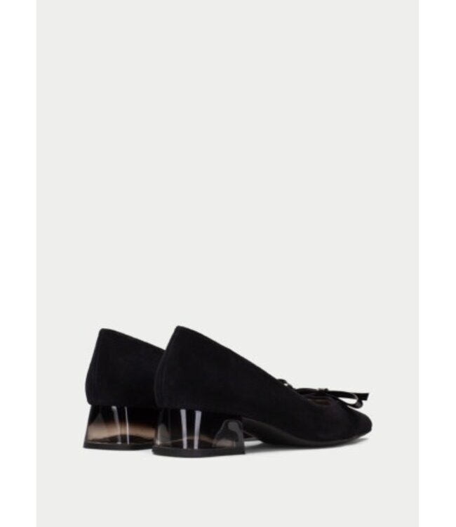 Hispanitas Sahara velour shoe with bow