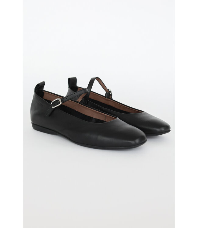 Wonders Updated ballet style shoe