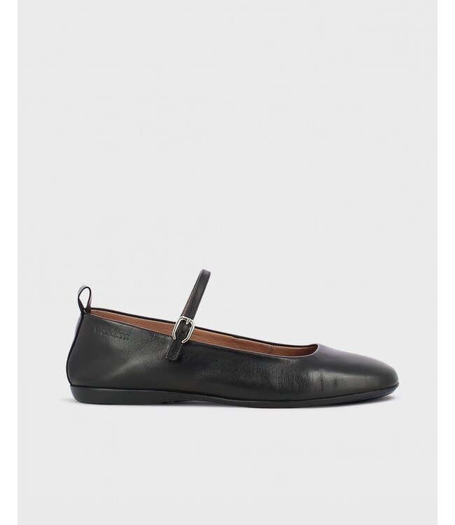 Wonders Updated ballet style shoe