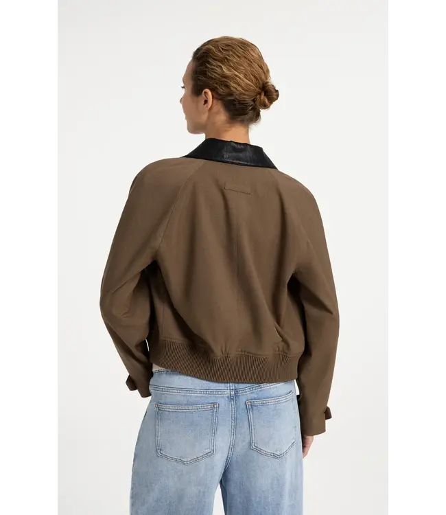 Yaya Woven jacket w/faux leather collar