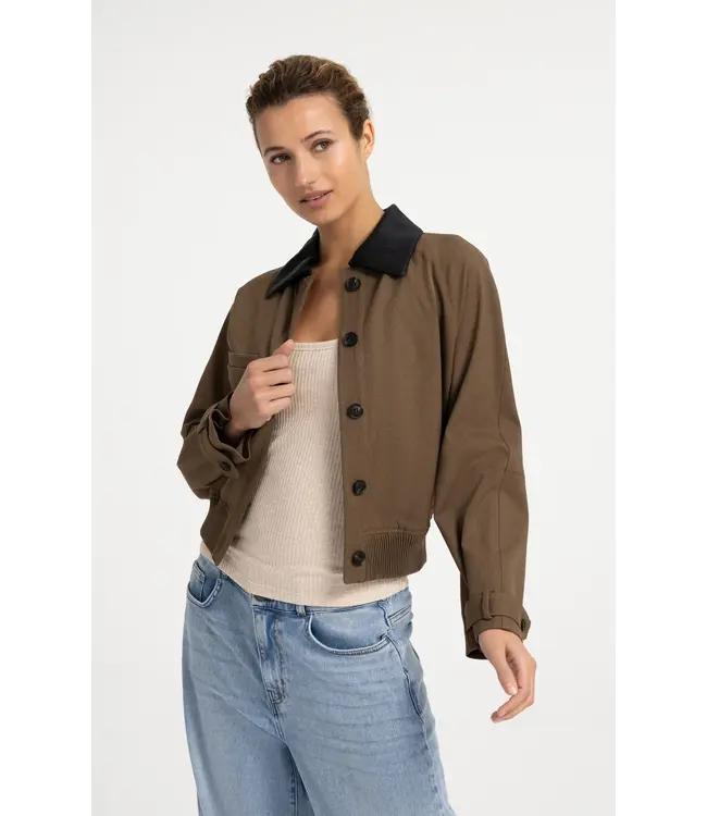 Yaya Woven jacket w/faux leather collar