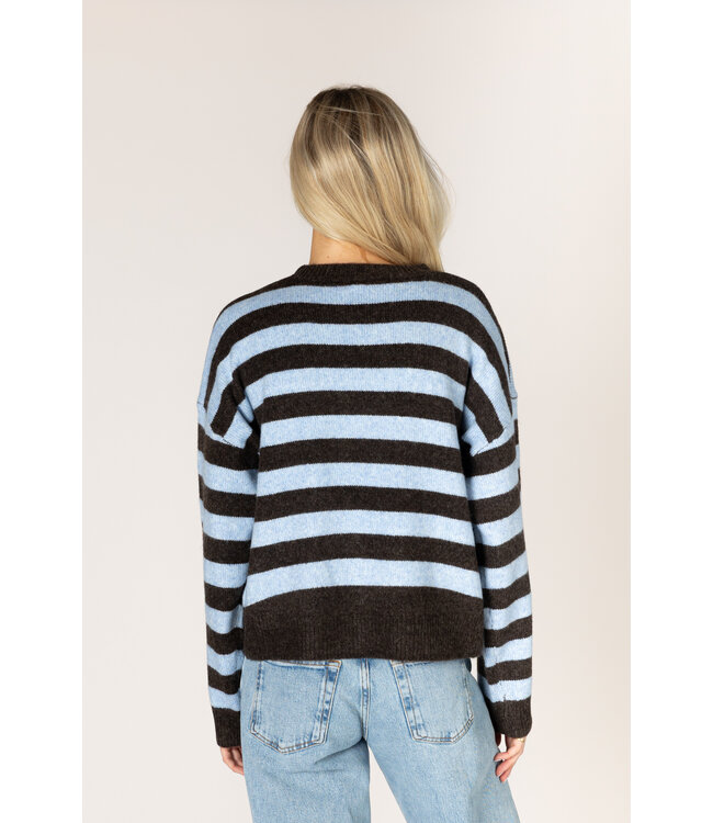 Lyla + Luxe Jessie heart stripe sweater