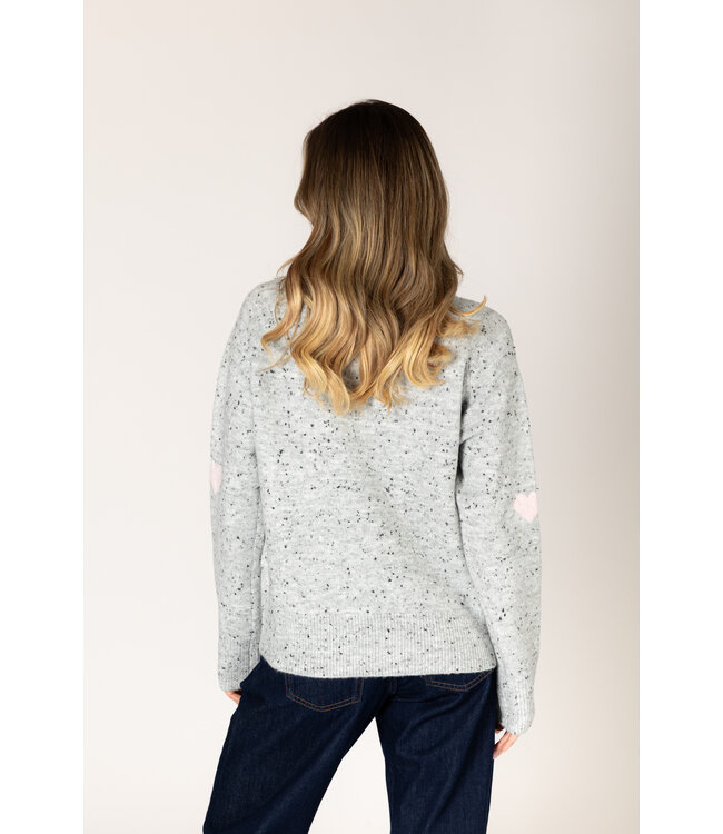 Lyla + Luxe Philippa heart pullover crew
