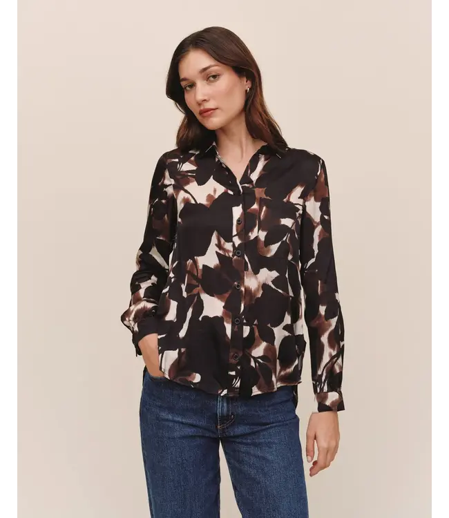 Bella Dahl LS round hem button down