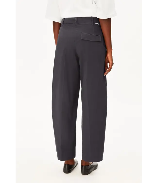 Armed Angels Barrel leg twill pant
