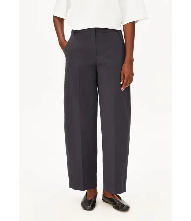 Armed Angels Barrel leg twill pant