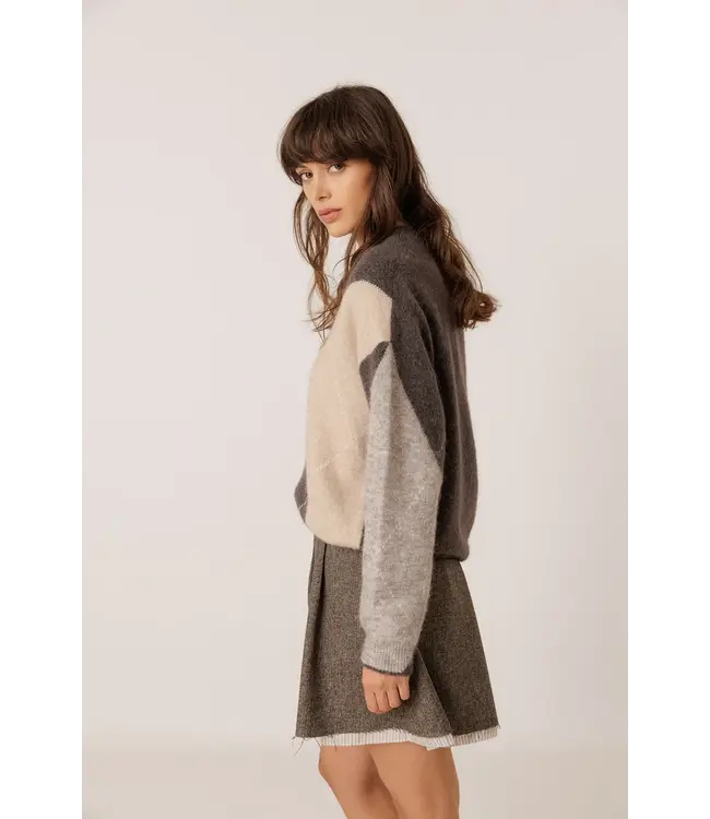 Indi & Cold Alpaca intarsia sweater
