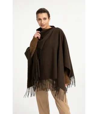 Yaya Poncho w/twisted fringe