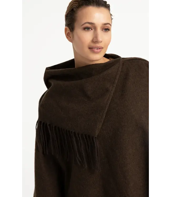 Yaya Poncho w/twisted fringe