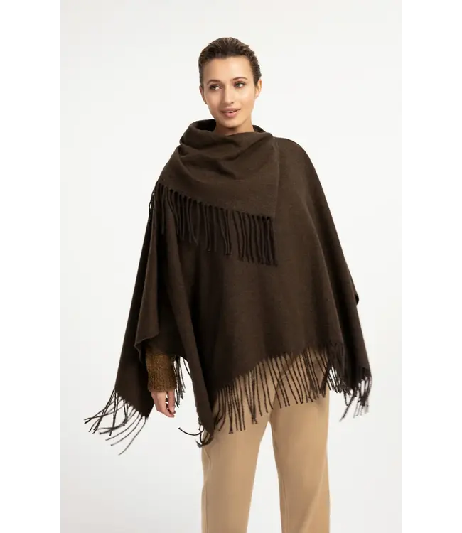 Yaya Poncho w/twisted fringe
