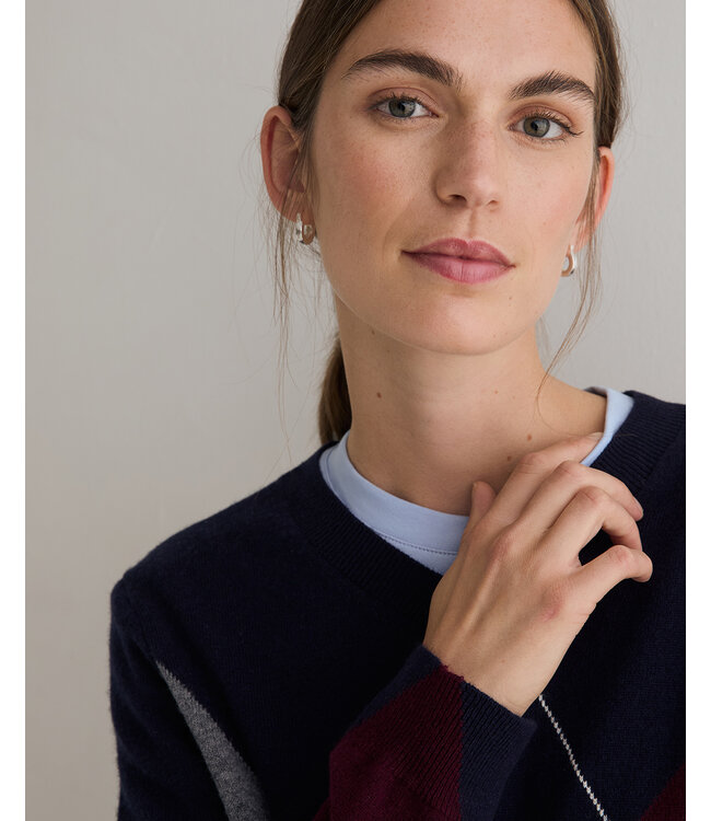 Yerse  Diamond pattern sweater