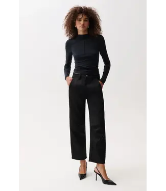 Pistola Beau sateen seamed crescent leg
