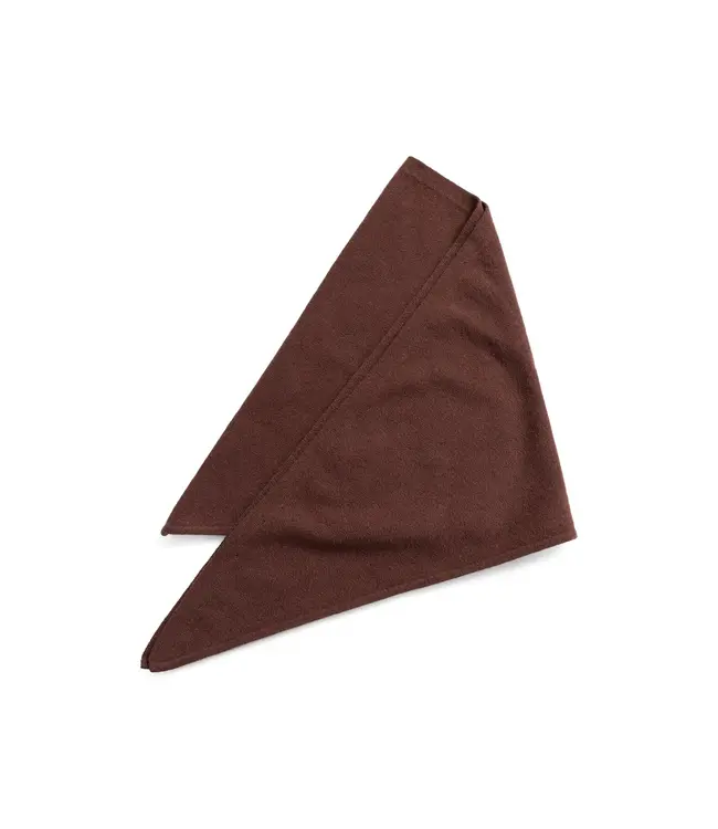 Yaya Knitted triangle scarf