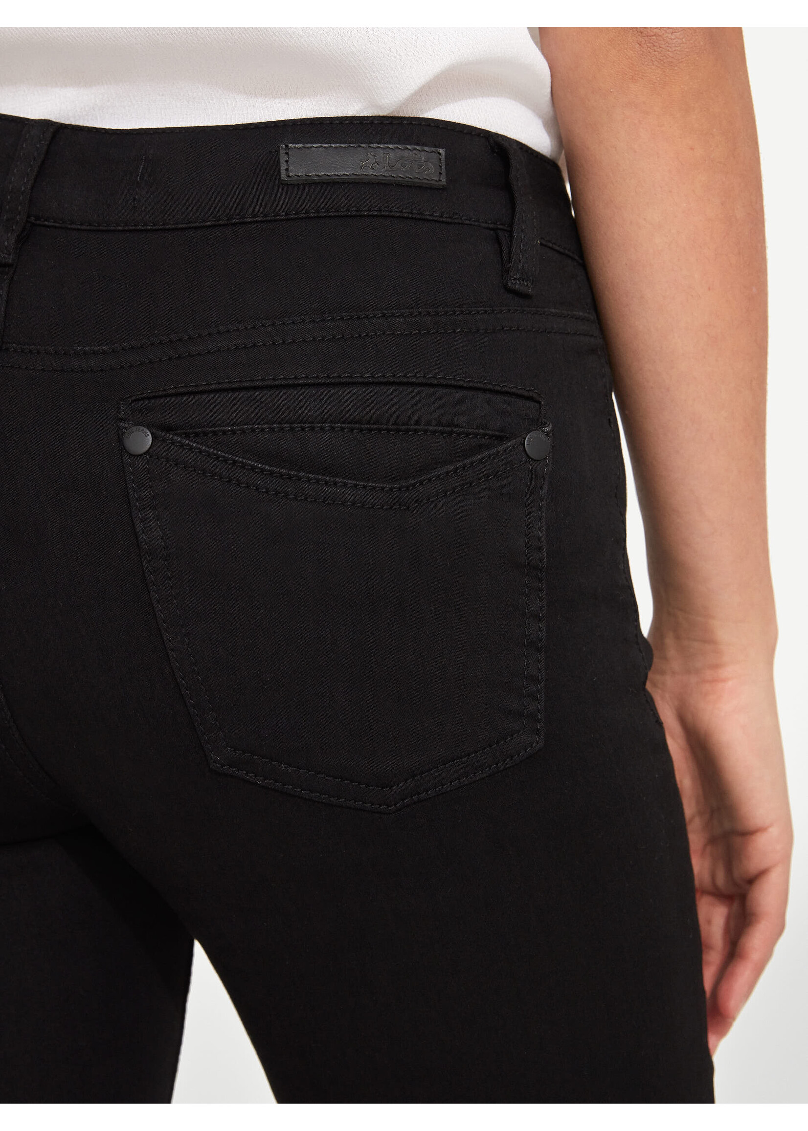 LOIS JEANS & JACKETS Georgia Straight