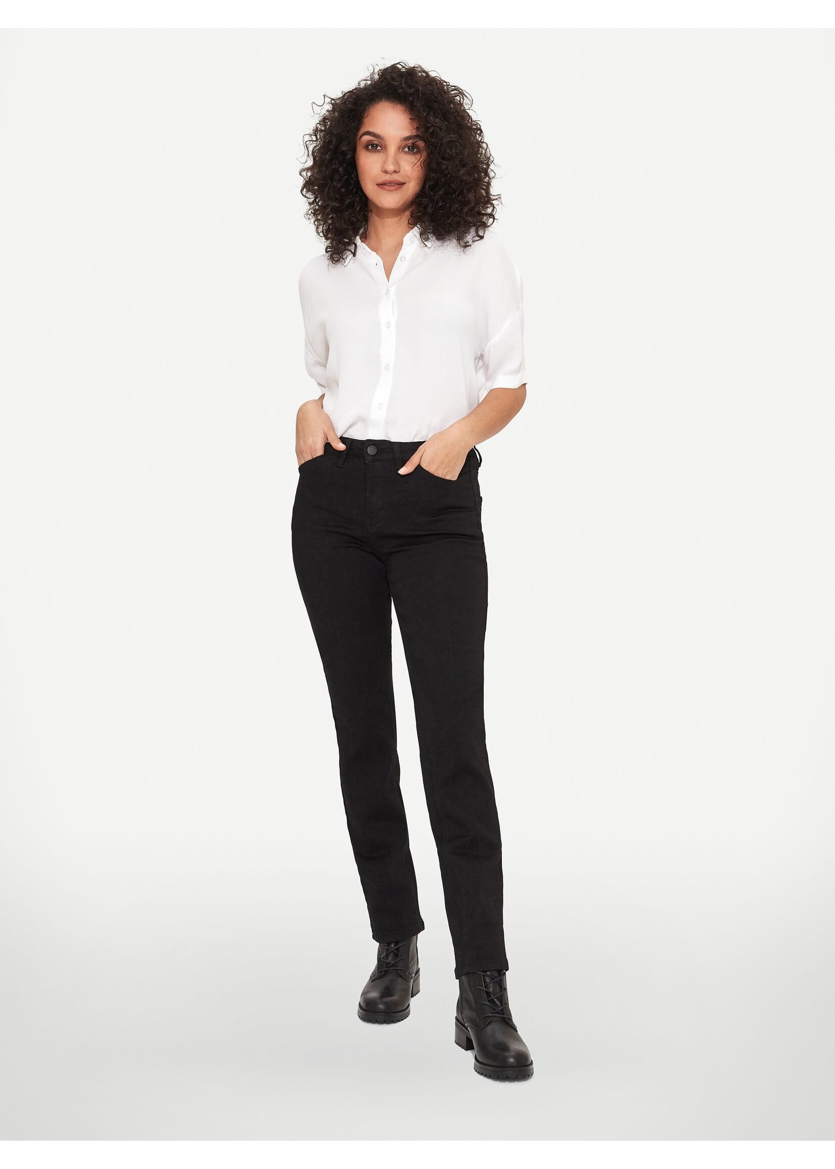 LOIS JEANS & JACKETS Georgia Straight