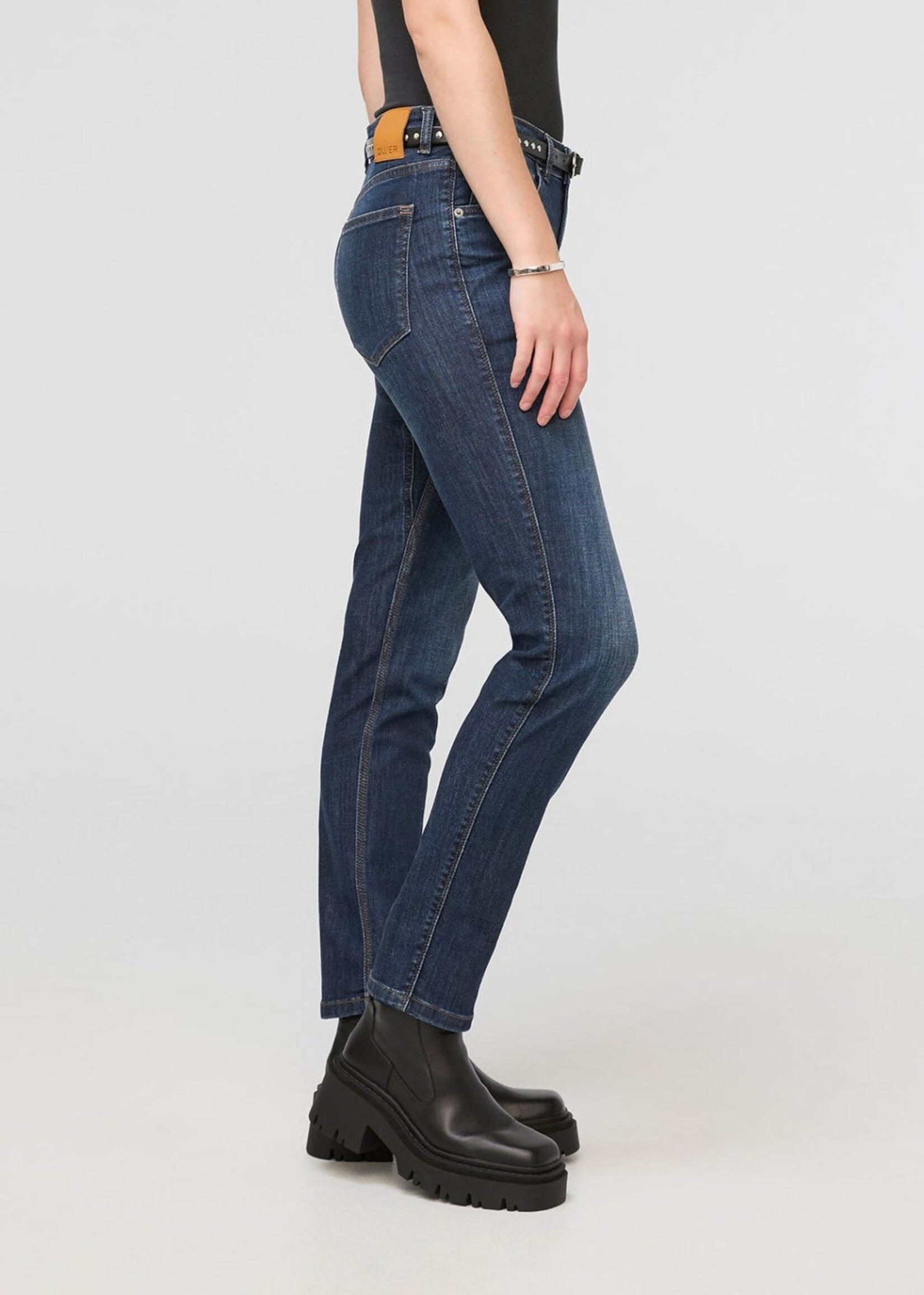 DUER Performance Denim Girlfriend - Heritage Blue