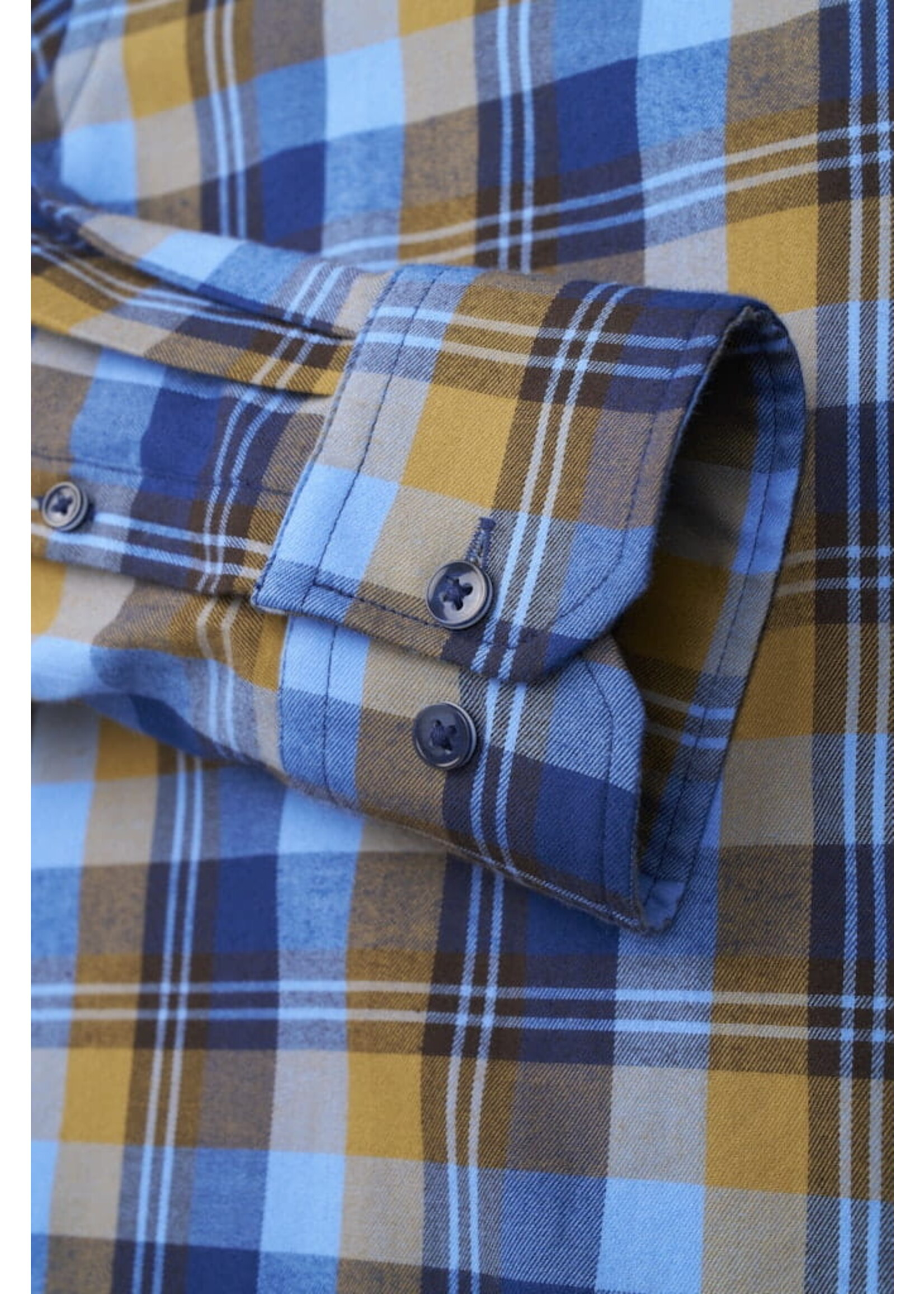 BUGATTI Oxford shirt in chequered design in brown