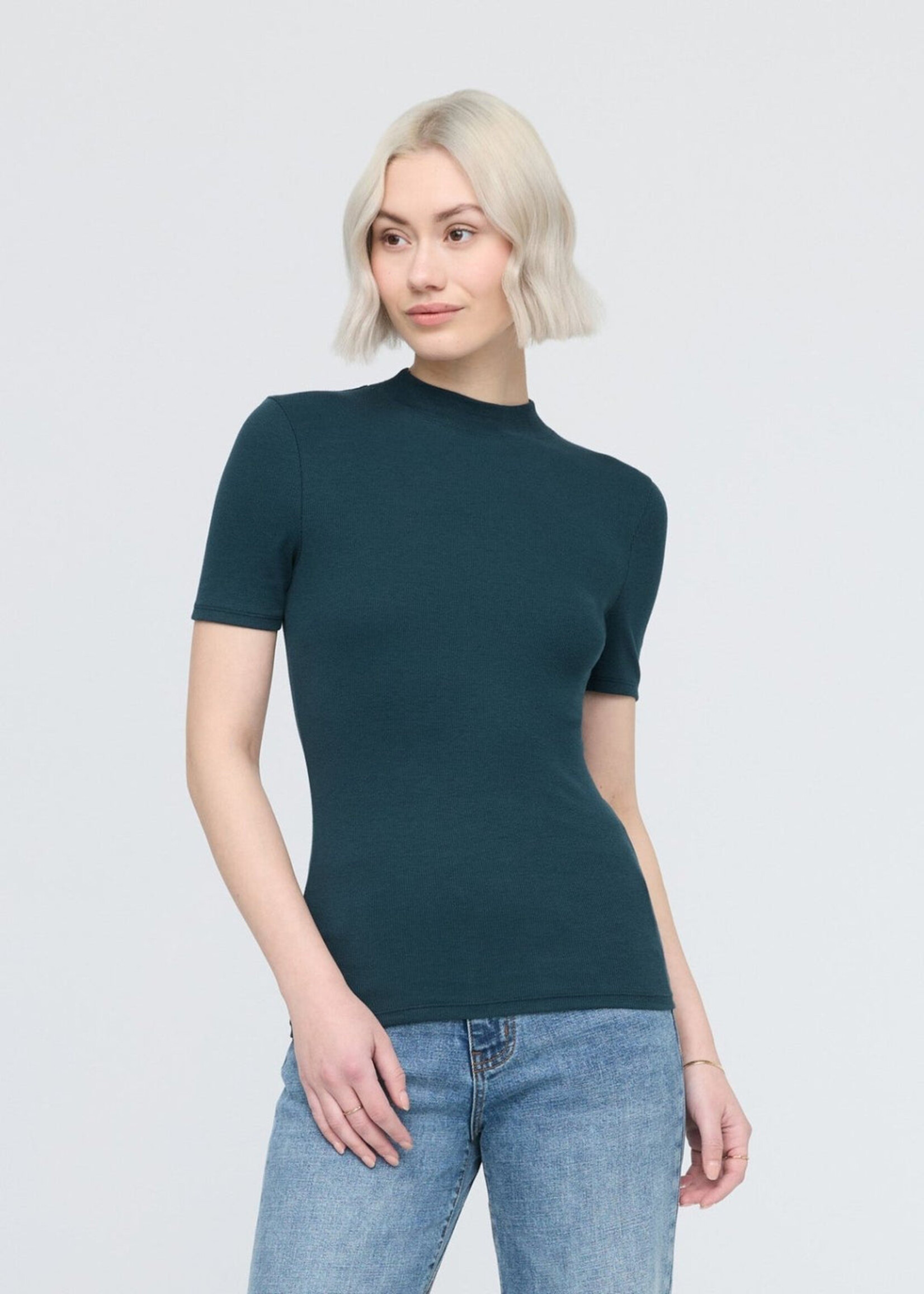 DUER Ribbed Pima Mock Neck Tee