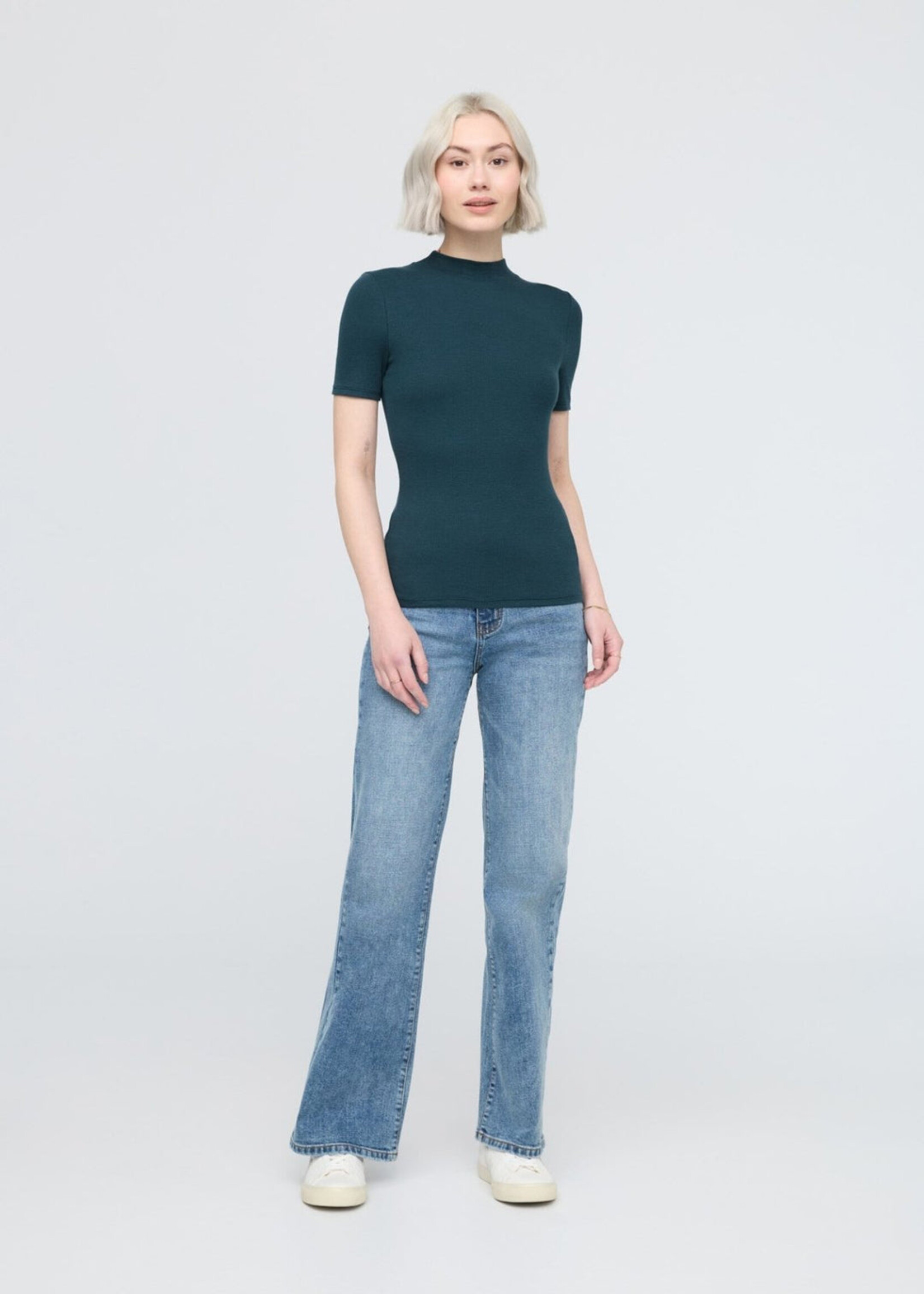 DUER Ribbed Pima Mock Neck Tee