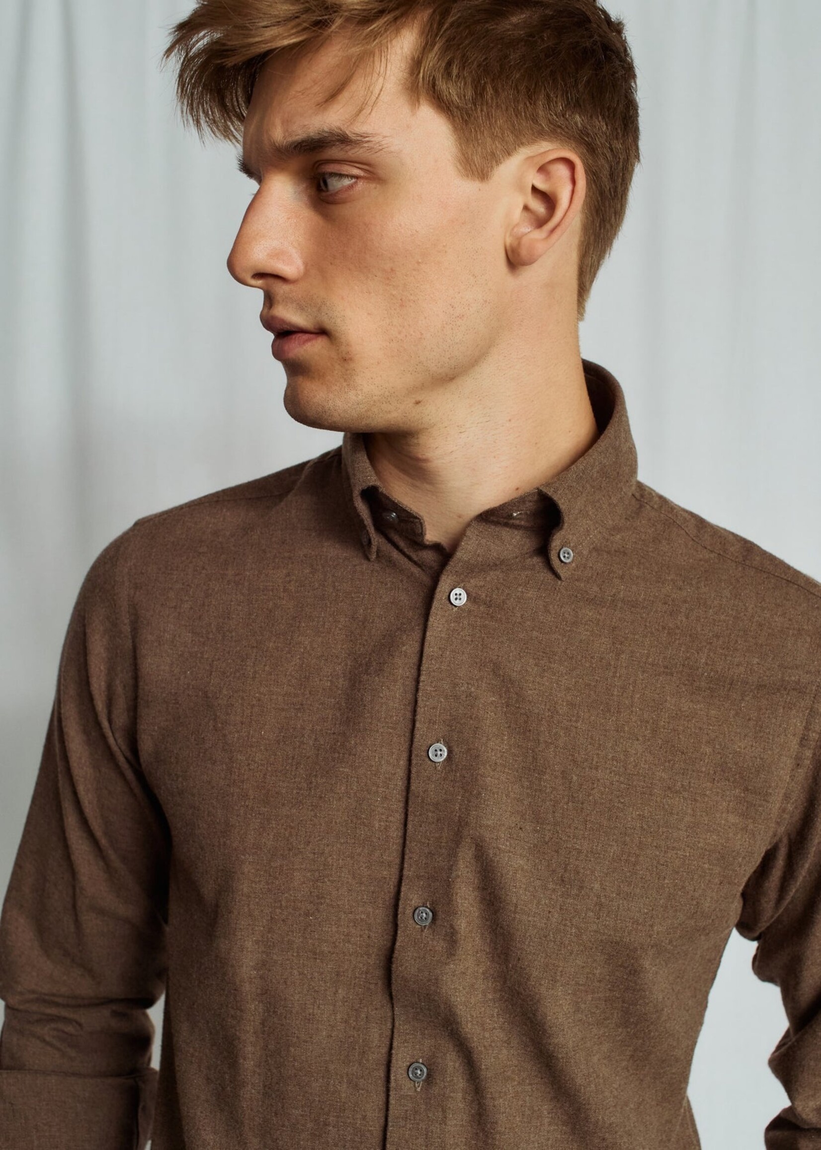 BRUUN & STENGADE Chemise feutrée unie en coton coupe moderne pour homme-Brun