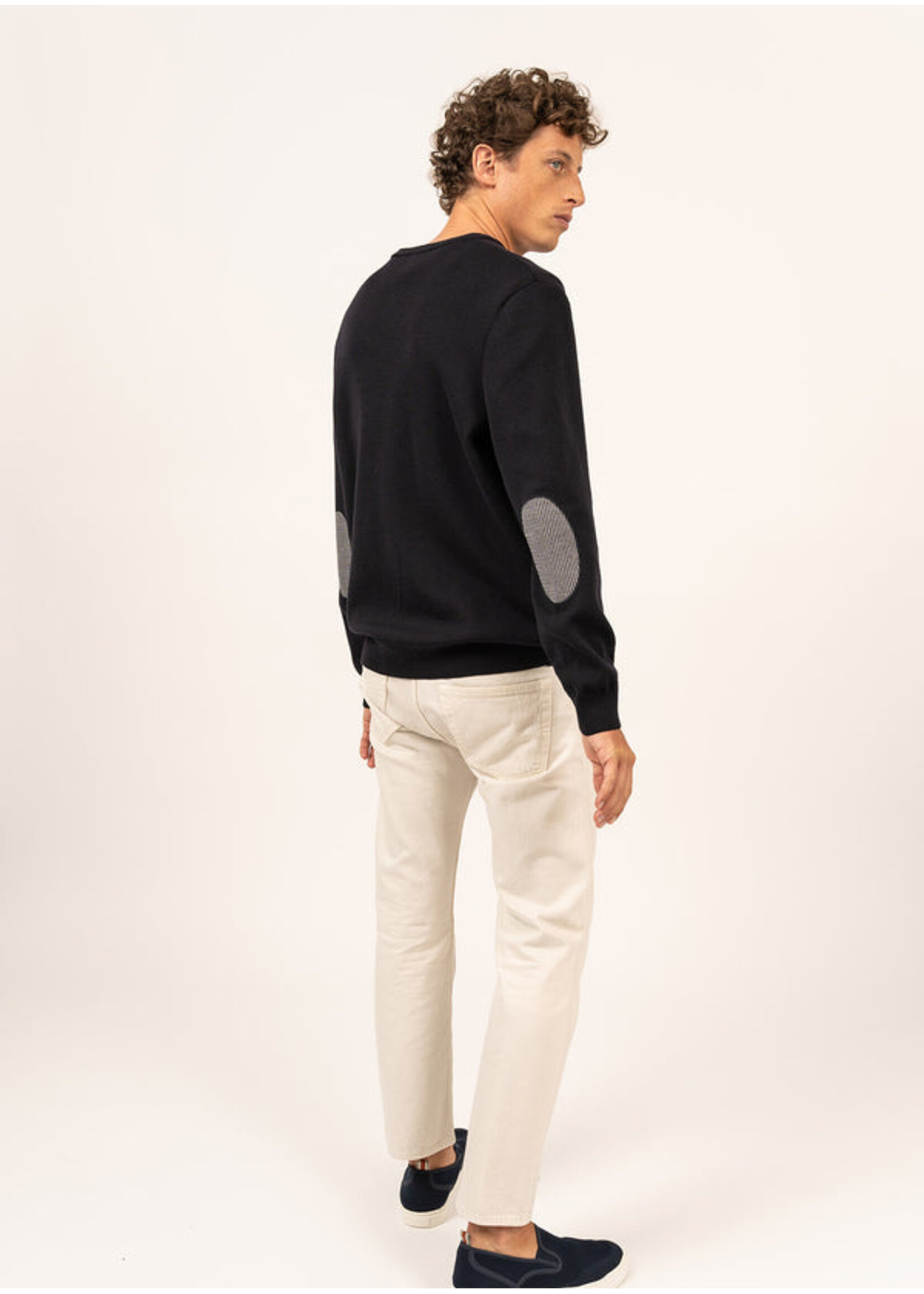 SAINT-JAMES Cuirassé V-neck sweater with elbow patches