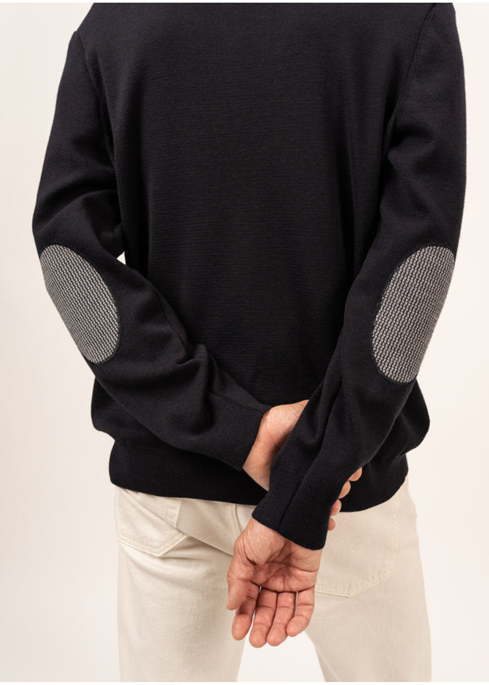 SAINT-JAMES Cuirassé V-neck sweater with elbow patches