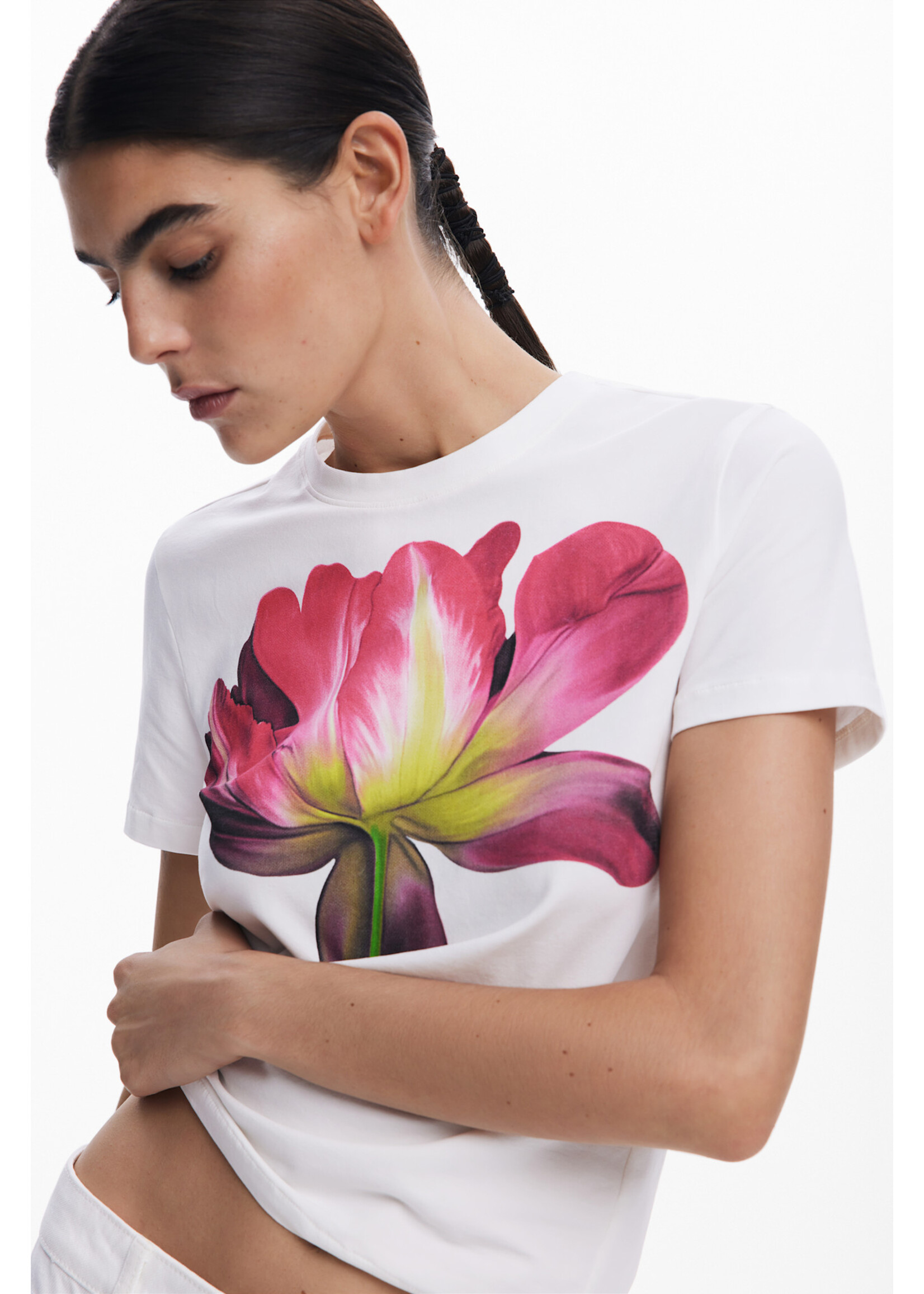 DESIGUAL T-Shirt Desigual fleur géante - 3 couleurs disponibles