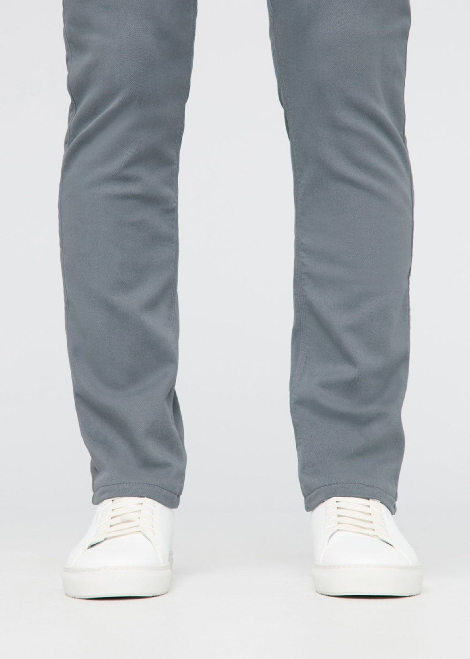 DUER No Sweat Relaxed Taper - River