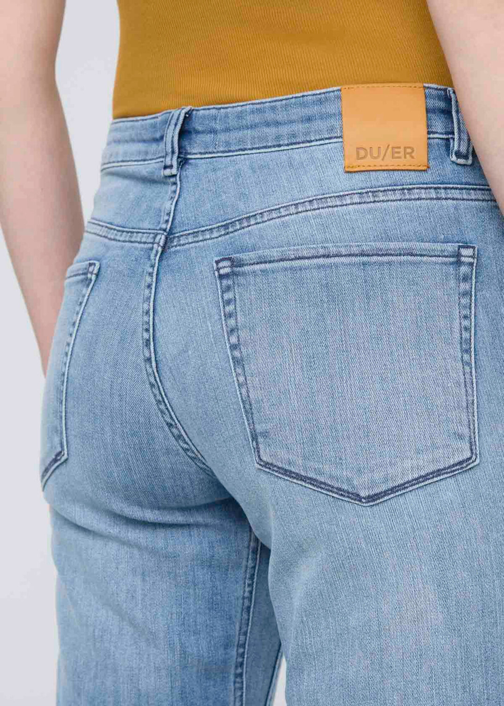 DUER Performance Denim Girlfriend - Hazy Blue (raw hem)