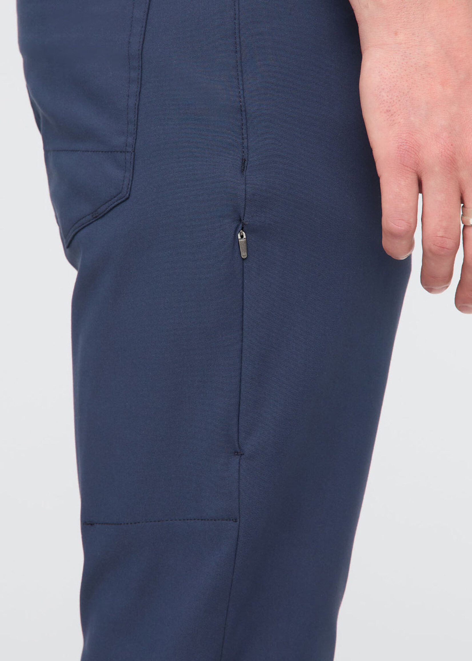 DUER Pantalon de ville extensible NuStretch coupe ajustée Marine-Homme