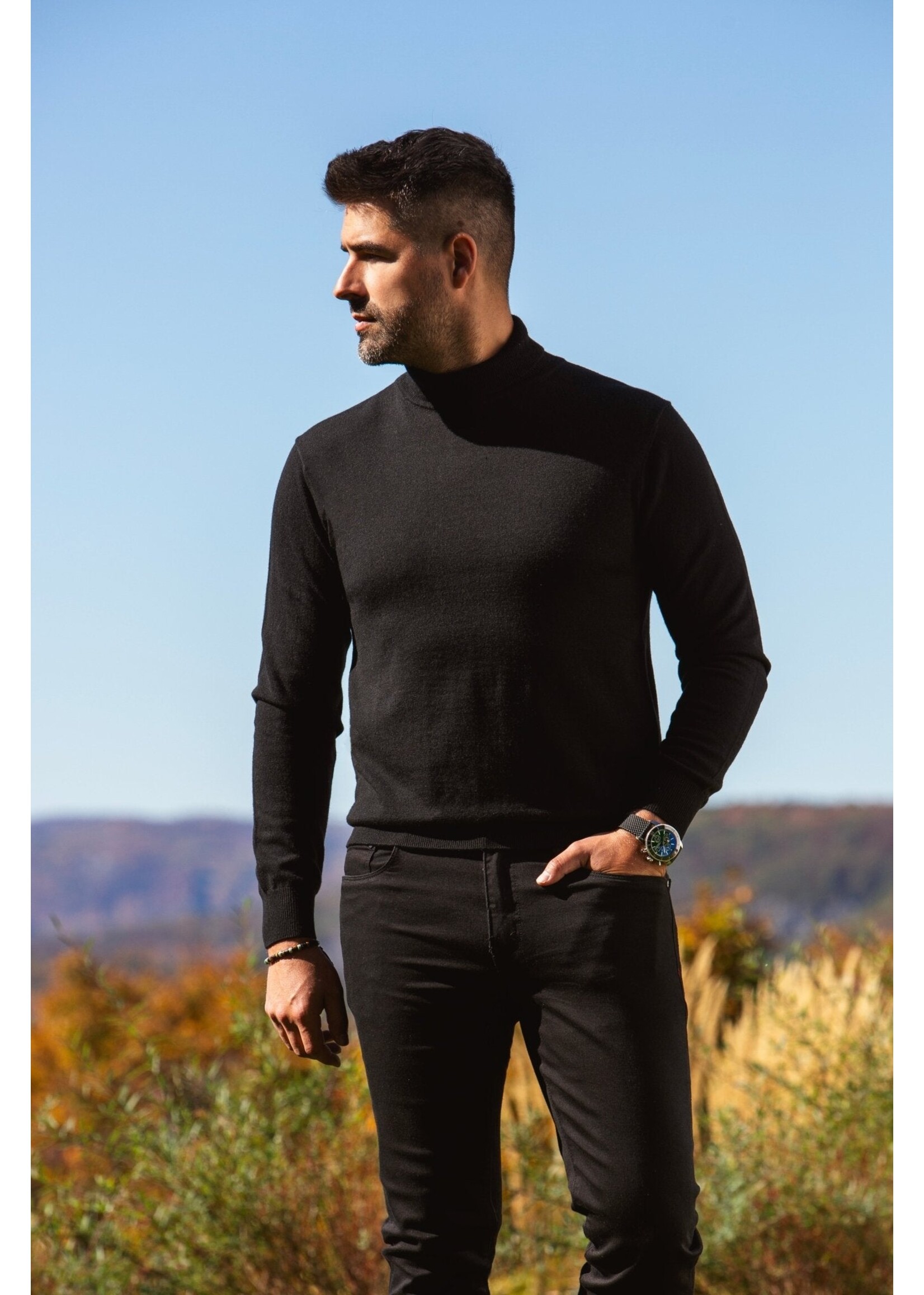 AU NOIR MERINOS WOOL CHANDAIL | ARKANES