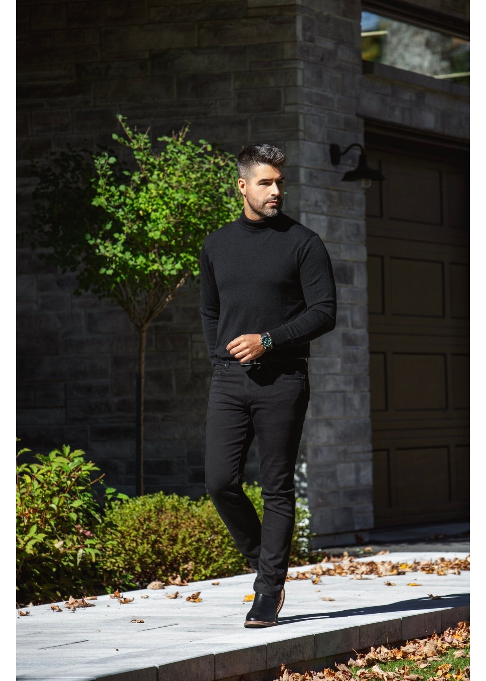 AU NOIR MERINOS WOOL CHANDAIL | ARKANES