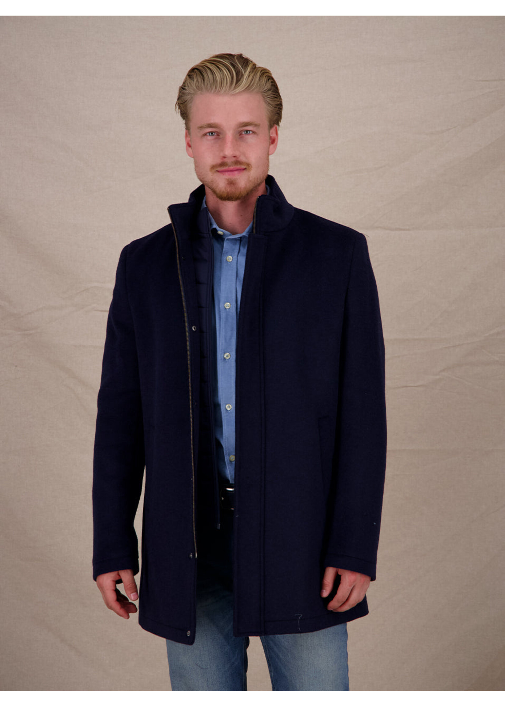 A FISH NAMED FRED A Fish Named Fred - Funnel Coat