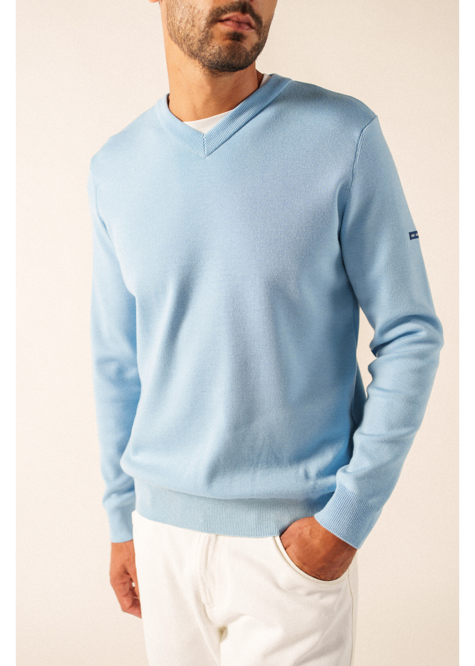 SAINT-JAMES Pull col V Cuirassé II en laine douce - 5 couleurs disponibles