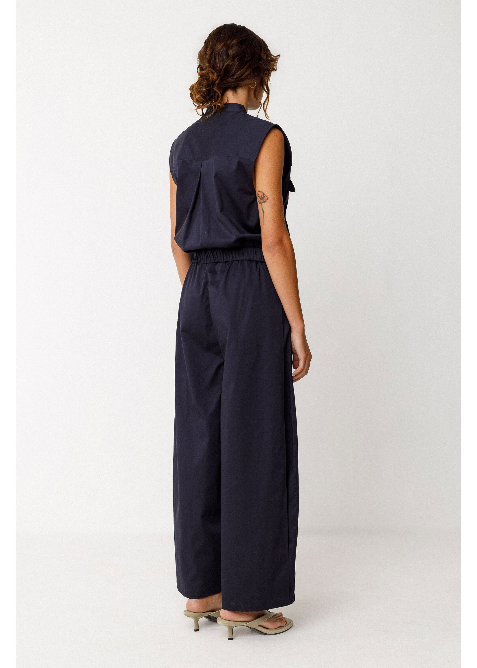 SKFK Pantalon de coton taille élastique coupe relax SKFK - 2 couleurs disponibles