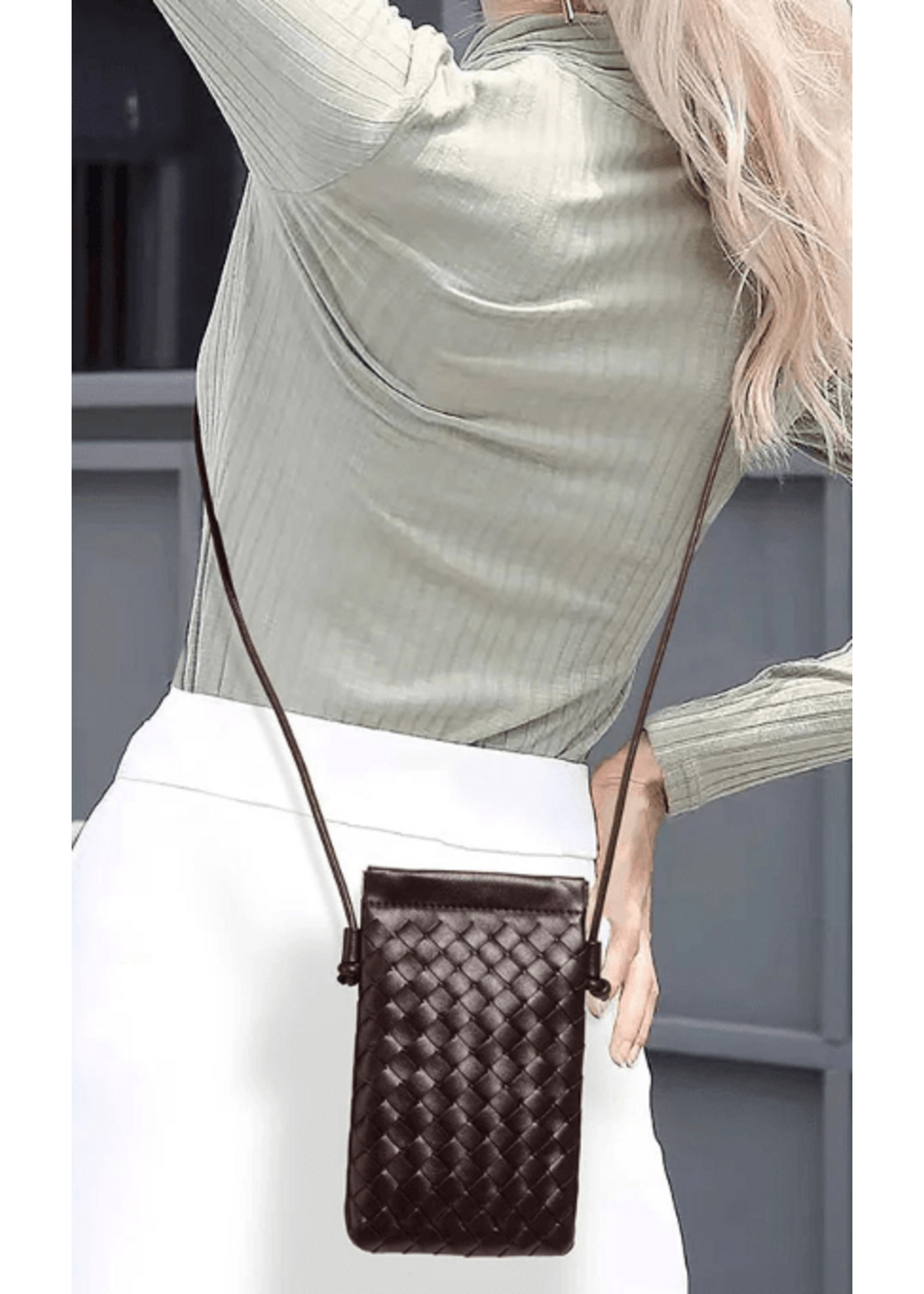 PRENELOVE Sac bandoulière pour téléphone SHERWOOD cuir végétalien tressé- preneLOVE