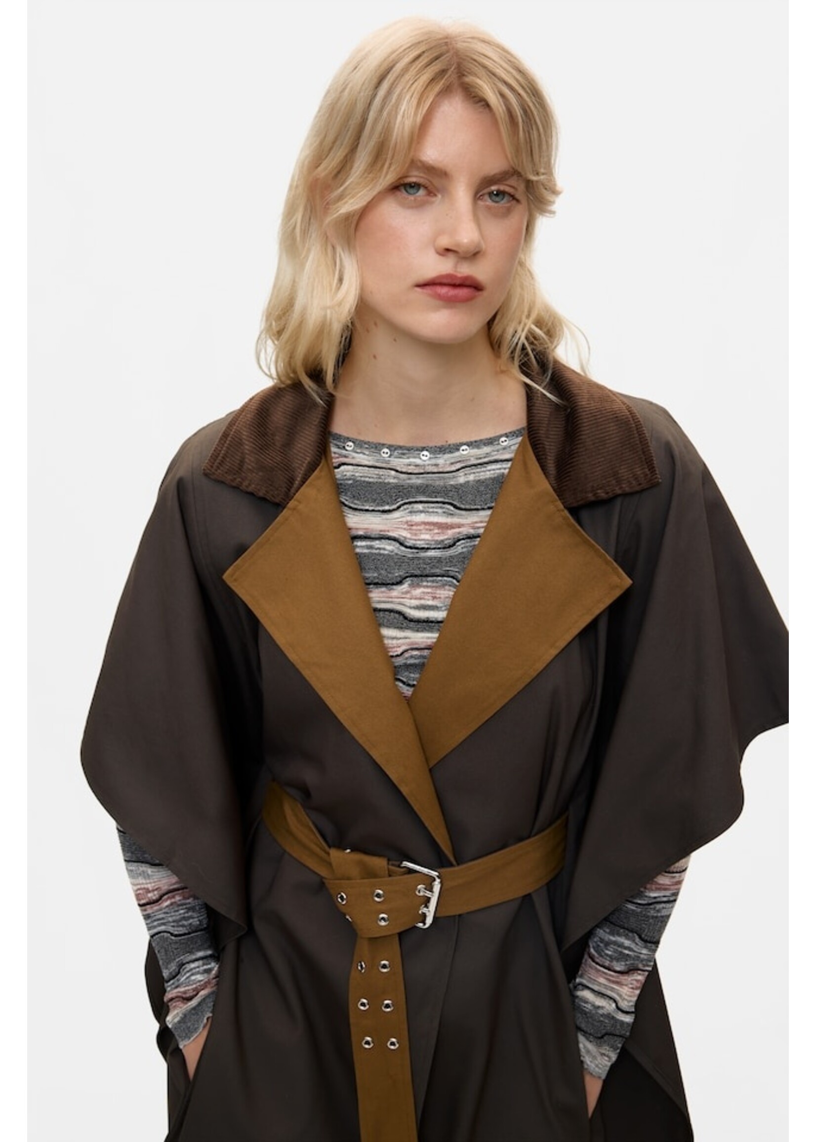 DESIGUAL Poncho DESIGUAL "Trenchy Wax"