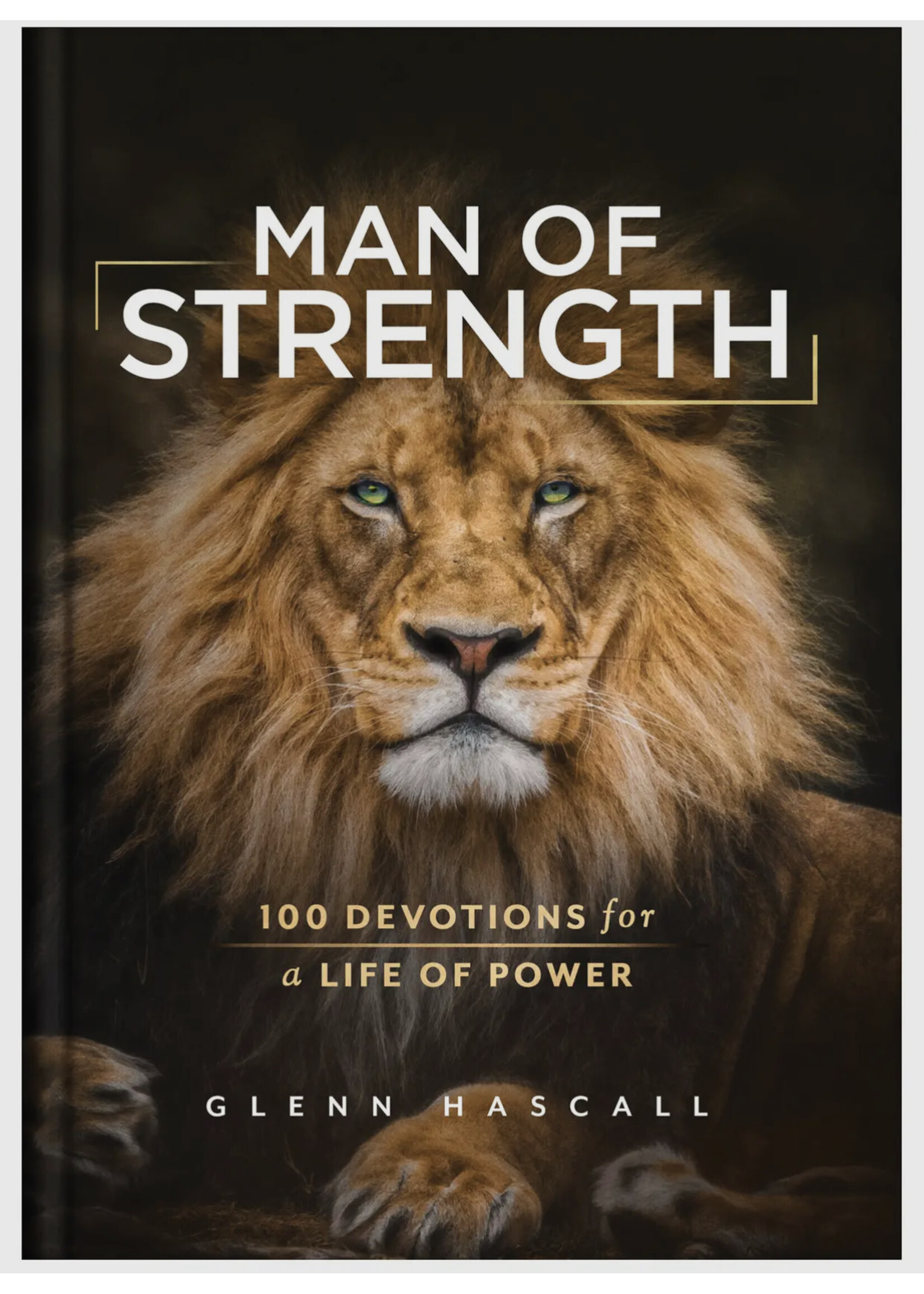 Barbour Publishing Man of Strength: 100 Devotions For A Life of Power