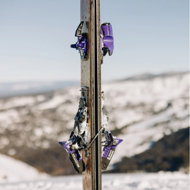 Cast Binding Freetour 2.0 Pivot 15