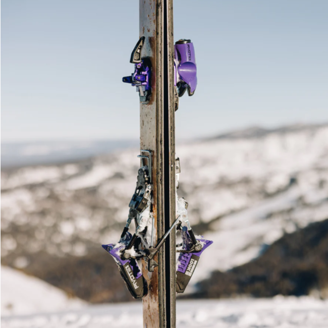 Cast Binding Freetour 2.0 Pivot 18