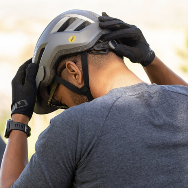 Giro Helmet Fixture 2 Mips