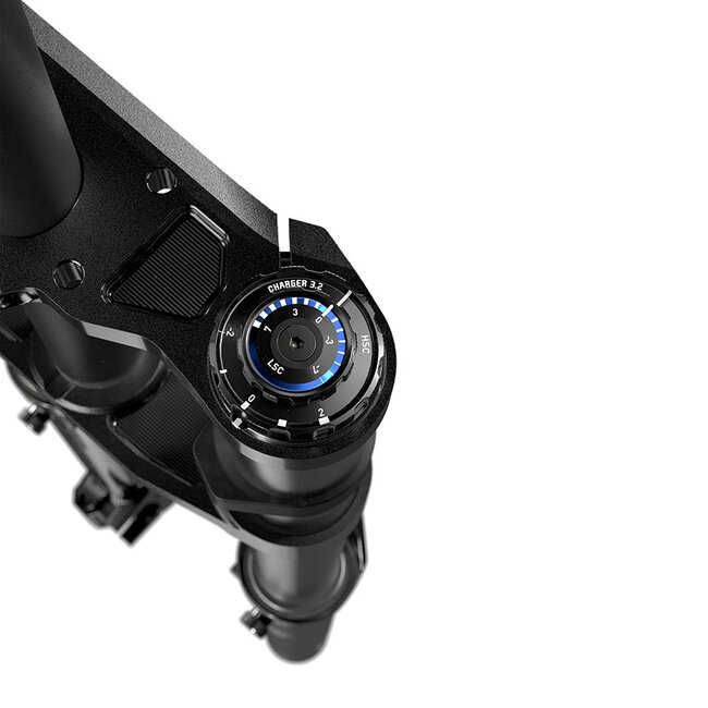 RockShox Fork BoXXer Ulitmate D2 -  Linear XL W/ButterCups, 200mm, 1-1/8'', 20x110mm Boost TA, Rake: 52mm,